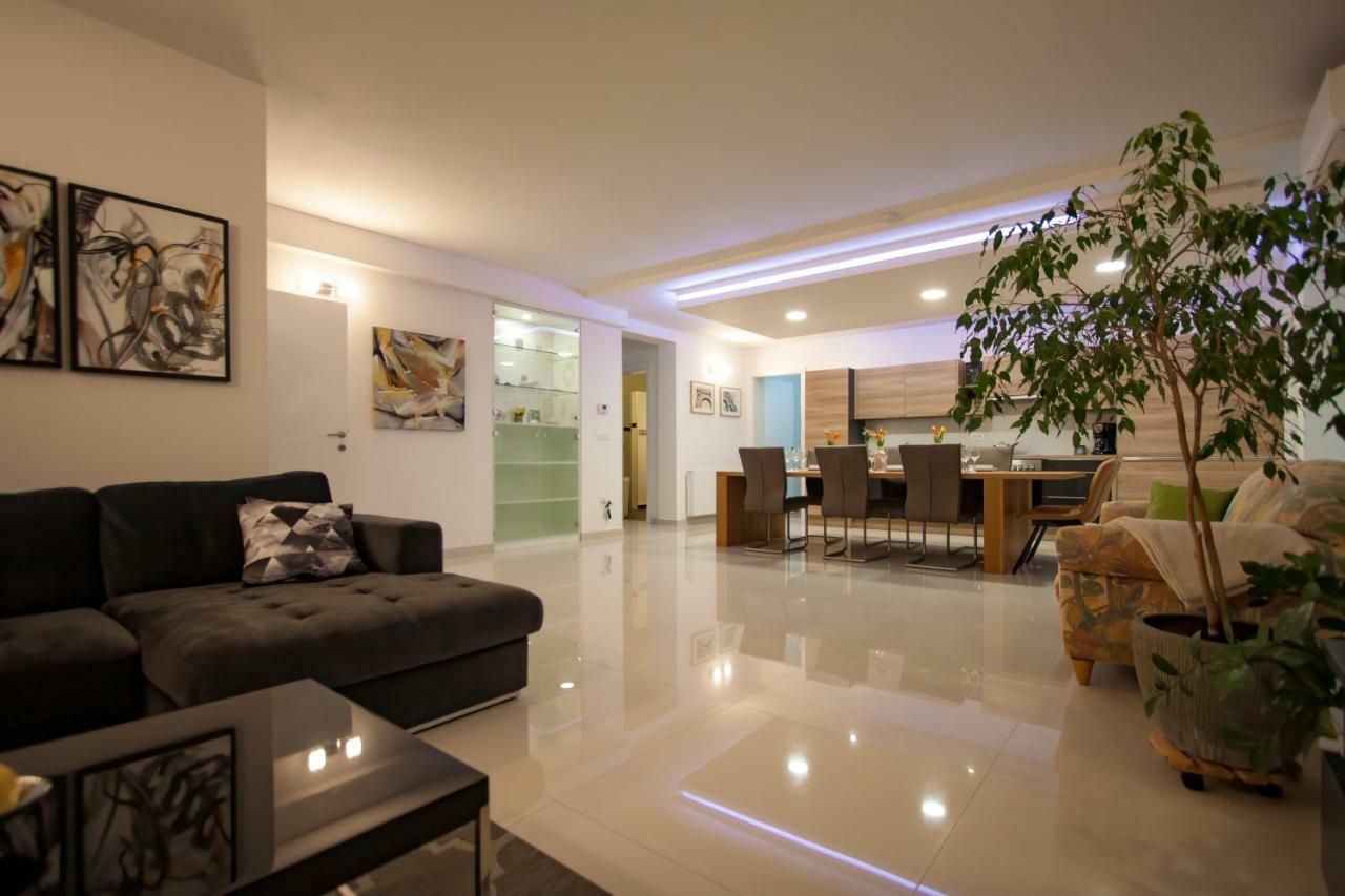 Apartman Nebo *