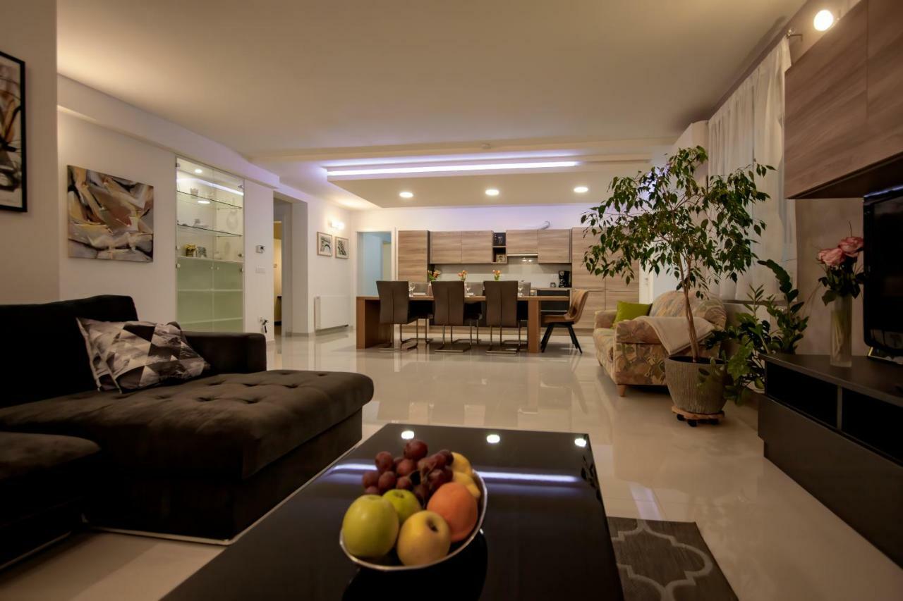 Apartman Nebo Apartment Pula