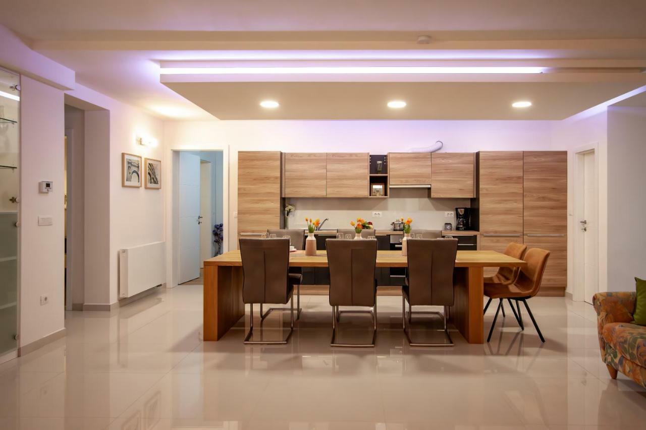 Apartman Nebo * Pula