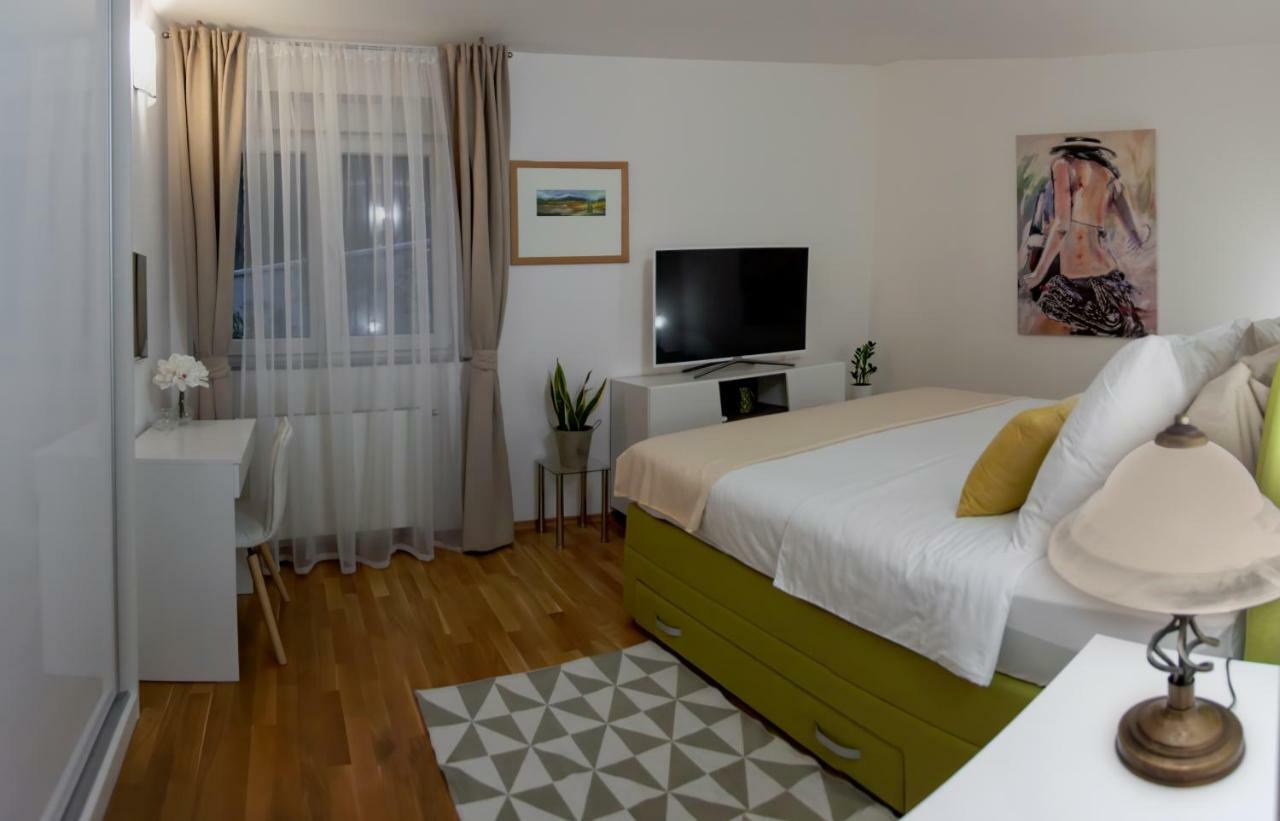 Apartman Nebo * Pula