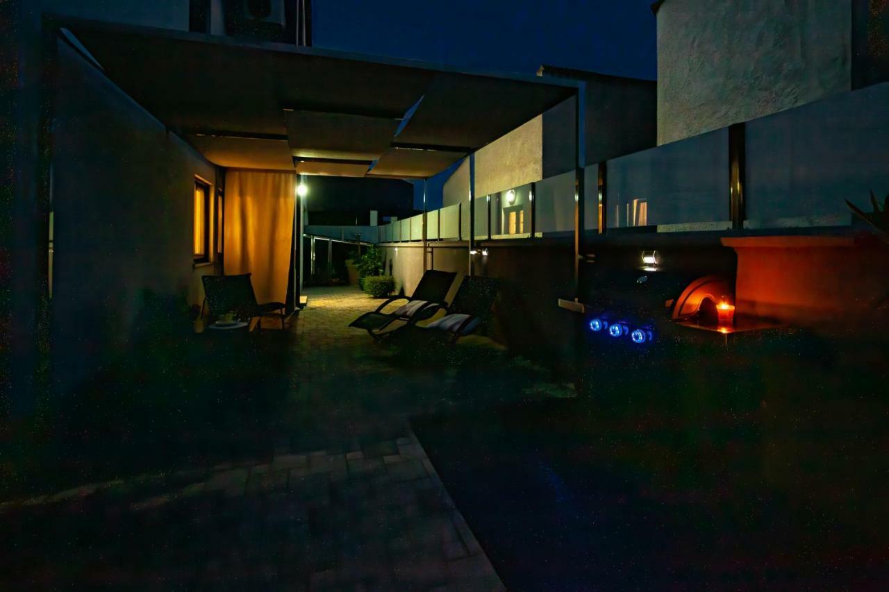 Apartman Nebo *